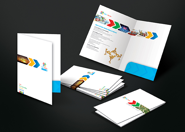 Tờ rơi - Brochure folder-mock-up